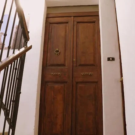Virgilio House Кальяри