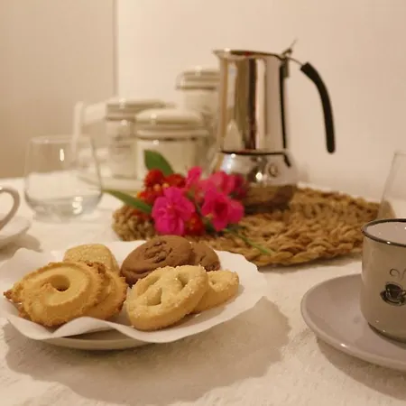 Virgilio House Апартаменты
