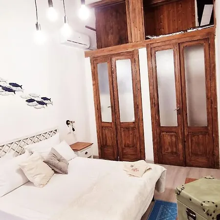Апартаменты Virgilio House *